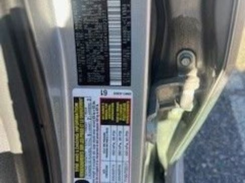 Used 2025 Toyota Camry LE image 18