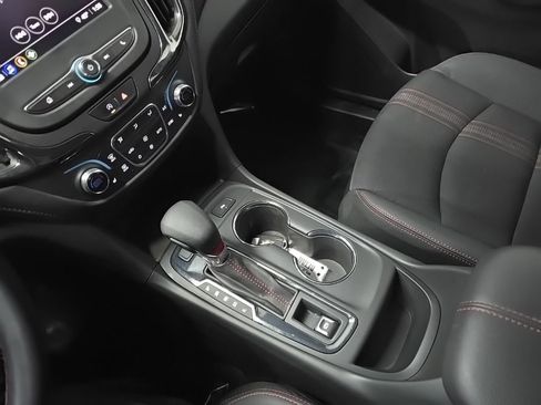 Used 2023 Chevrolet Equinox RS image 26