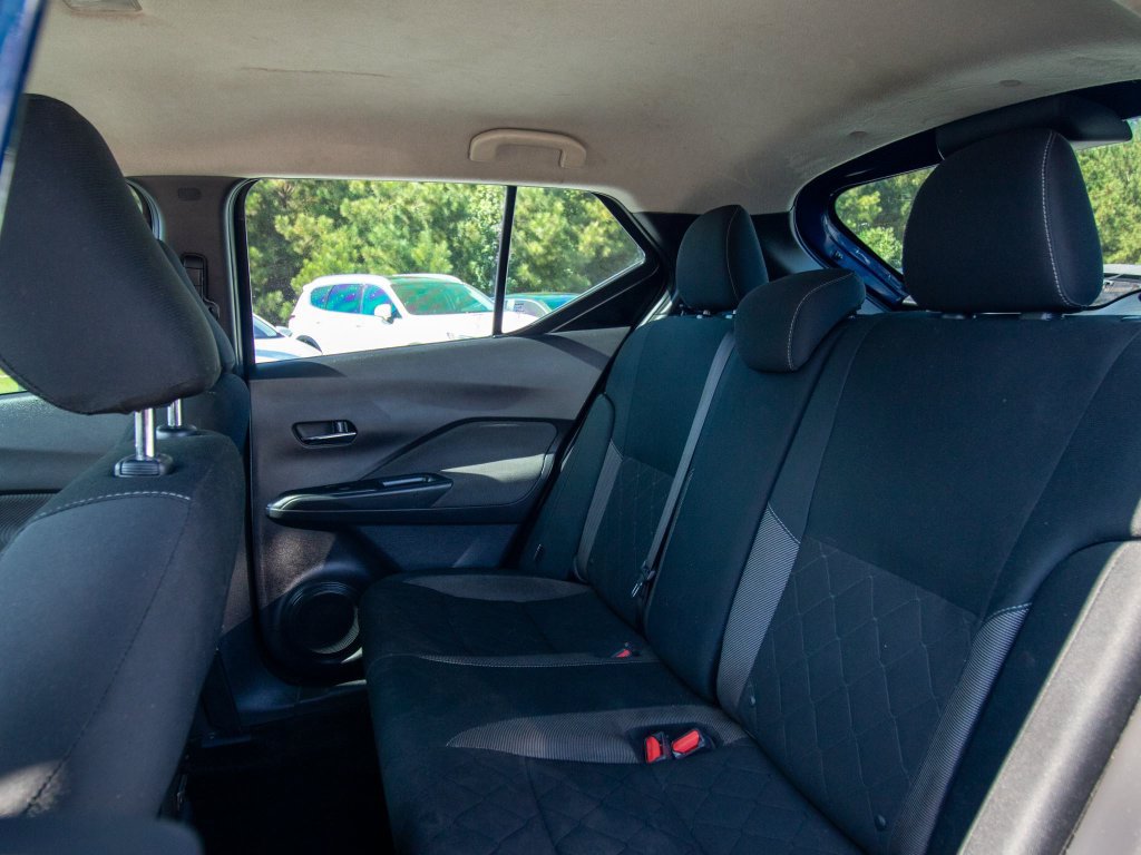 Used 2020 Nissan Kicks SV FWD image 10