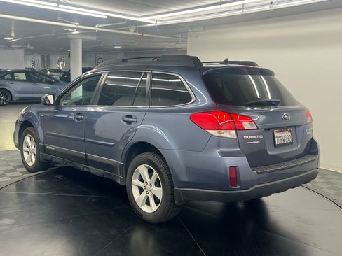 Used 2014 Subaru Outback 2.5i Premium w/ Moonroof Package image 3