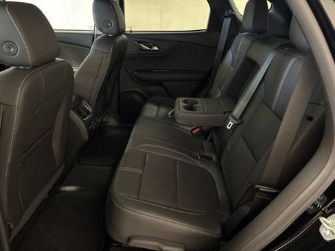 Used 2023 Chevrolet Blazer LT w/ Sound & Technology Package AWD/4WD image 39