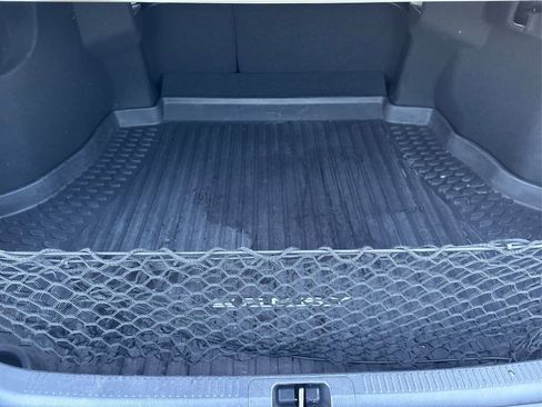 Used 2018 Toyota Camry LE image 11