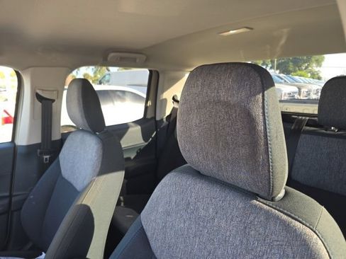 Used 2025 Ford Maverick XLT FWD image 7