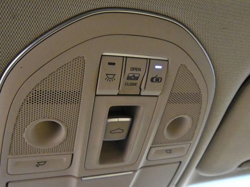 Used 2020 Genesis G80 3.8 w/ Sport Package 02 image 24