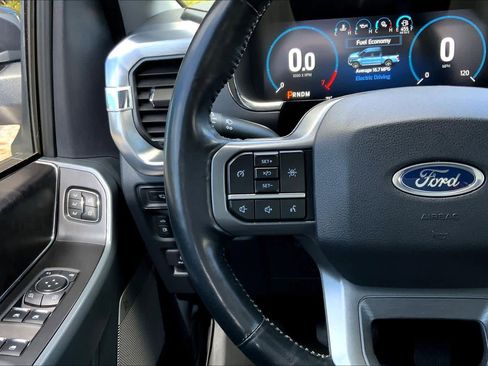 Used 2021 Ford F150 Lariat image 20