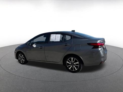 Used 2025 Nissan Versa SV FWD image 9