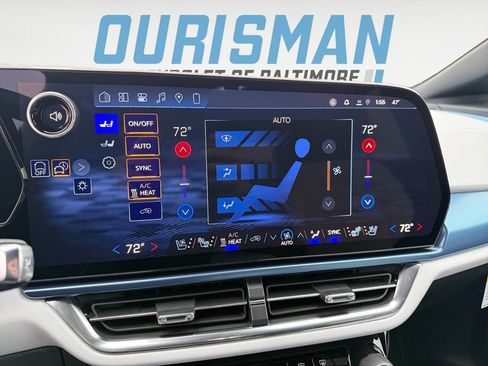 New 2026 Chevrolet Equinox EV LT image 19