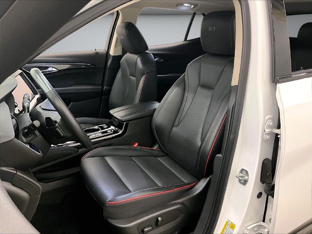Used 2023 Buick Envision Essence w/ Sport Touring Package AWD/4WD image 20