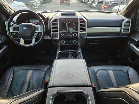 Used 2019 Ford F250 Platinum w/ Platinum Ultimate Package image 31