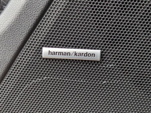 Used 2020 Subaru Crosstrek 2.0i Limited w/ Moonroof Package w/Navigation image 29