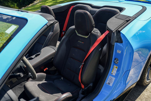 Used 2022 Chevrolet Camaro ZL1 RWD image 56
