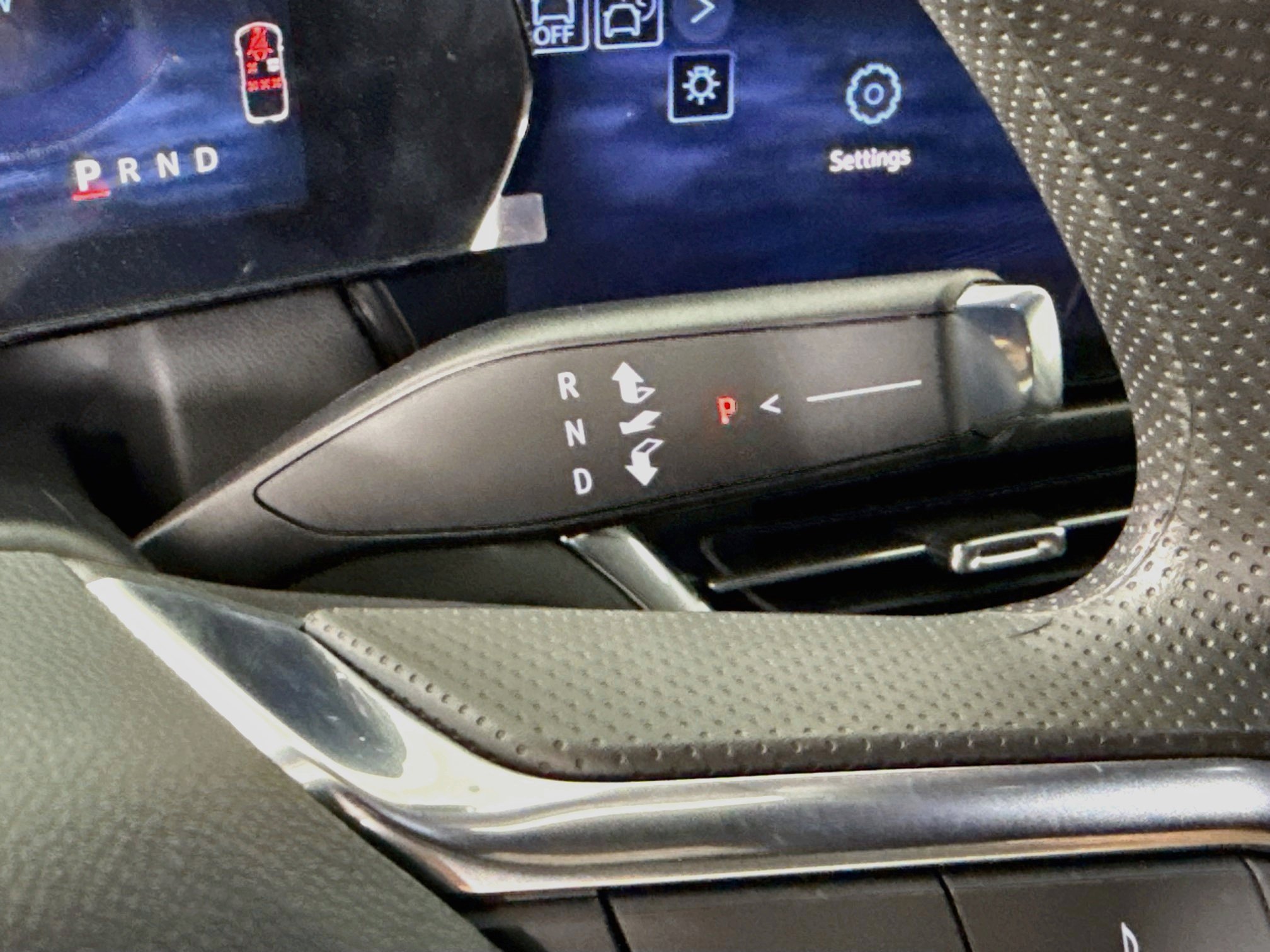Used 2026 Chevrolet Equinox EV LT FWD image 19