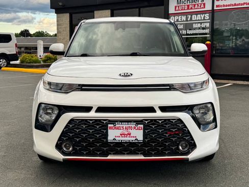 Used 2020 Kia Soul GT-Line FWD image 9