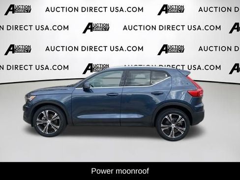 Used 2020 Volvo XC40 T5 Inscription image 3