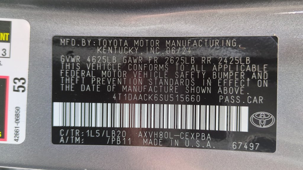 Used 2025 Toyota Camry XSE FWD image 25