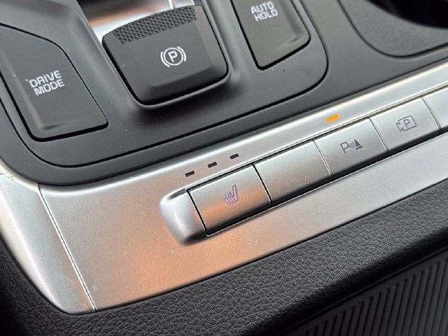 Certified 2026 Kia Carnival FWD image 32