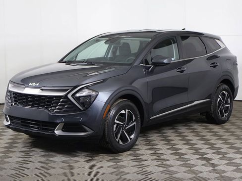 Used 2023 Kia Sportage LX image 7