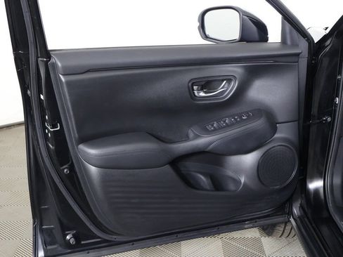 Used 2024 Honda HR-V LX image 19