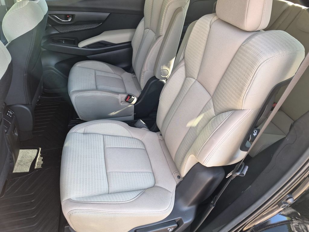 Used 2023 Subaru Ascent Premium w/ Convenience Package AWD/4WD image 19