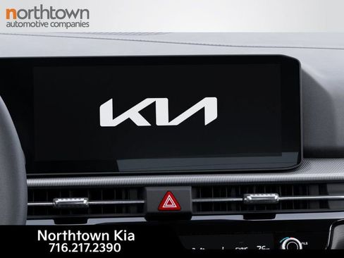 New 2026 Kia Sportage EX image 21