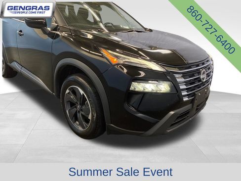 Used 2025 Nissan Rogue SV AWD/4WD image 47