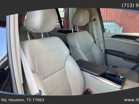 Used 2015 Mercedes-Benz ML 350 ML 350 Sport Utility 4D image 41