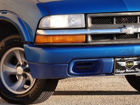 Used 2000 Chevrolet S10 Pickup LS w/ Preferred Equipment Group image 39