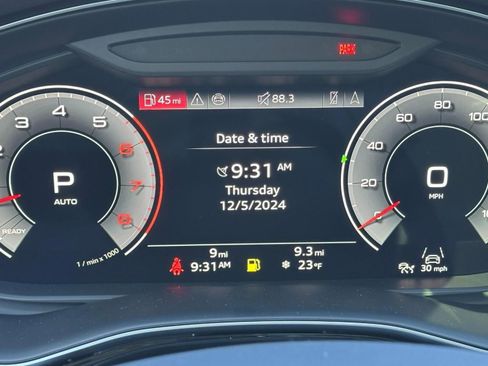 Certified 2025 Audi Q8 Premium w/ Convenience Package image 26