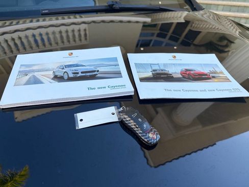 Used 2015 Porsche Cayenne Diesel image 98