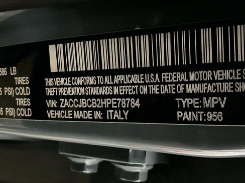 Used 2017 Jeep Renegade Trailhawk image 32