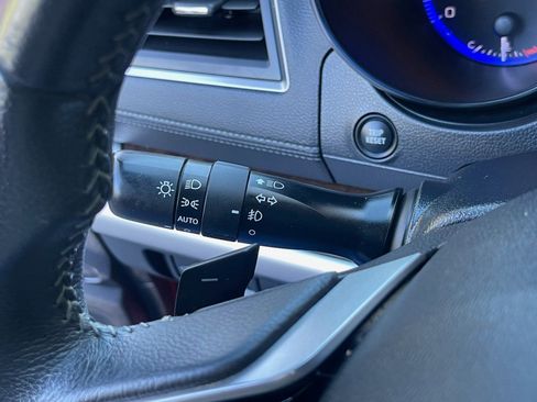 Used 2018 Subaru Outback 2.5i Limited image 39