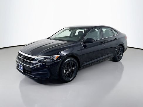 Used 2023 Volkswagen Jetta SE w/ Panoramic Sunroof Package FWD image 1