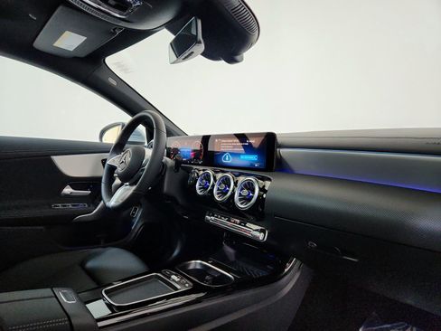 Certified 2026 Mercedes-Benz CLA 250 image 19
