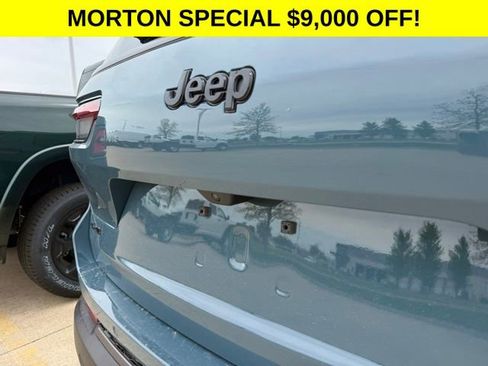 New 2026 Jeep Grand Cherokee L Limited w/ Limited Altitude Package AWD/4WD image 9