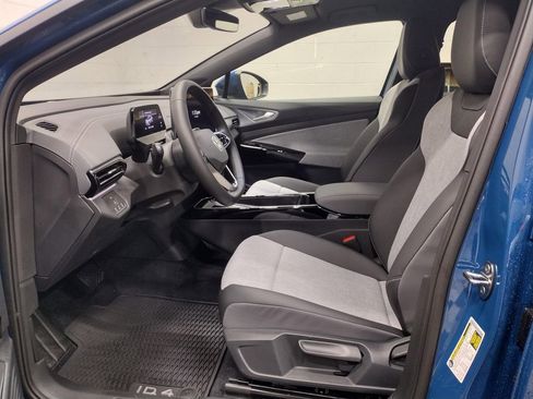New 2025 Volkswagen ID.4 Pro image 19
