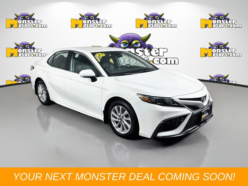 Used 2021 Toyota Camry SE AWD/4WD image 3