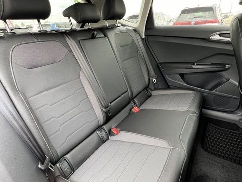 New 2025 Volkswagen Taos SE image 37