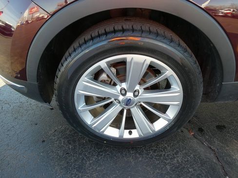 Used 2018 Ford Explorer Limited w/ Equipment Group 301A image 10