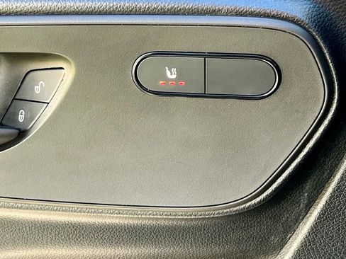 Used 2025 Mercedes-Benz Sprinter 2500 image 30