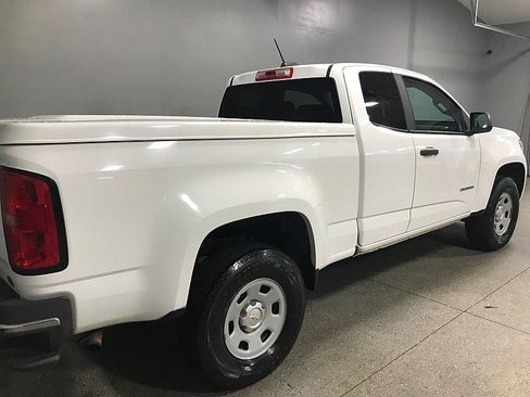 Used 2015 Chevrolet Colorado W/T w/ WT Convenience Package image 3