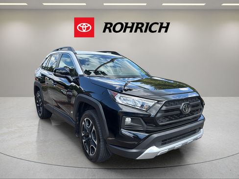 Used 2019 Toyota RAV4 Adventure w/ Cold Weather Package AWD/4WD image 4