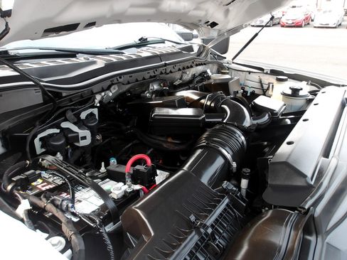 Used 2021 Ford F250 XL w/ Power Equipment Group image 19