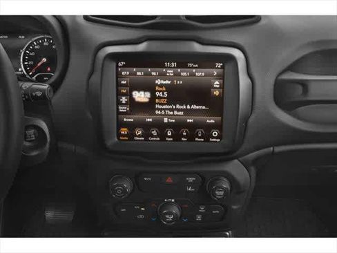 Used 2023 Jeep Renegade Latitude image 7
