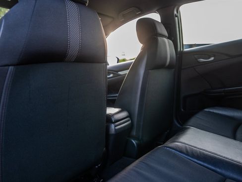 Used 2019 Honda Civic Sport image 28