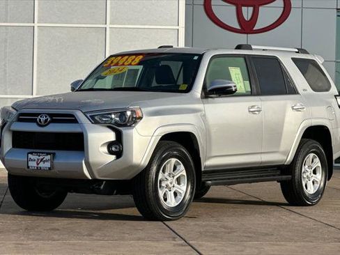 Certified 2024 Toyota 4Runner SR5 Premium image 10