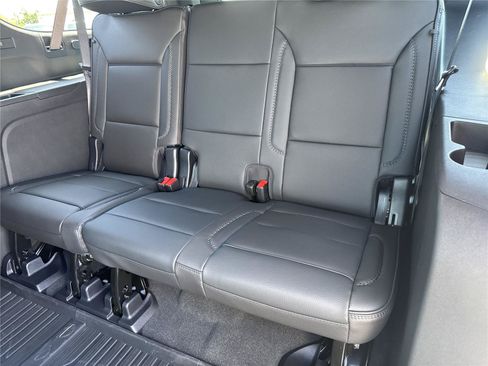 New 2026 GMC Yukon XL Denali RWD image 34
