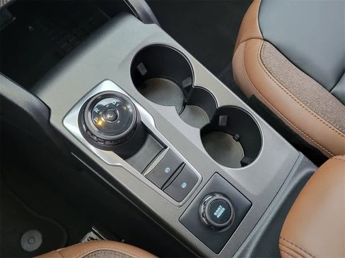 Used 2025 Ford Bronco Sport Outer Banks w/ Outer Banks Tech Package+ image 19