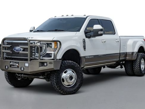 Used 2020 Ford F350 King Ranch w/ King Ranch Ultimate Package AWD/4WD image 4
