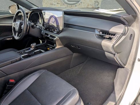 Certified 2023 Lexus RX 350 Premium Plus w/ Cold Area Package AWD/4WD image 22