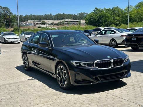 New 2026 BMW 330i Sedan RWD image 17
